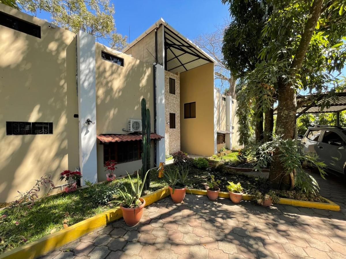 Villa Las Flores San Salvador Dış mekan fotoğraf